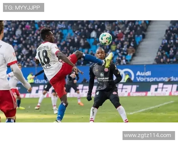 汉堡队再遭惨败，球迷忧心未来发展