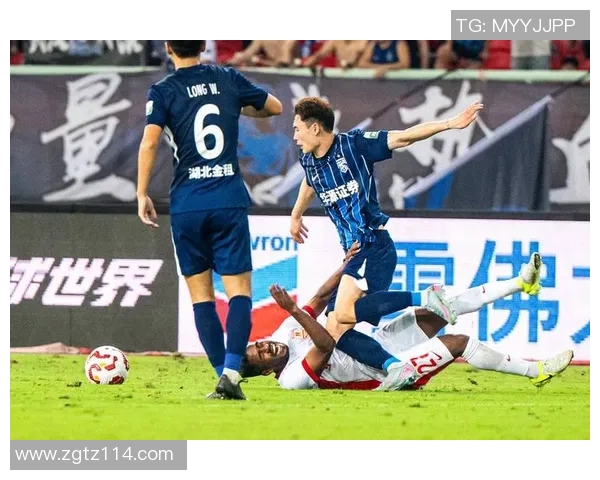 武汉足球队的精神探索与发展之路：从历史到未来的全景解读